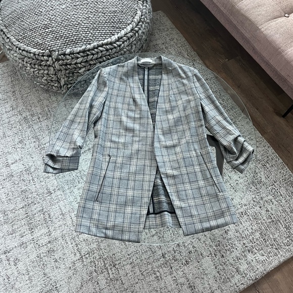 Aritzia Babaton new Power Faded Black Grid Plaid Business Casual Formal Size 2 - Picture 13 of 16